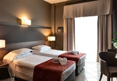 อื่นๆ 3 Hotel Sunflower