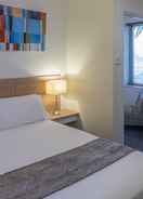 Kamar Bay 10 Accommodation