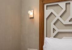 Lain-lain 7 Apollo Apartments