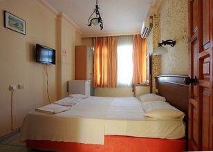 其他 4 Elegant Baronessa Apart Hotel