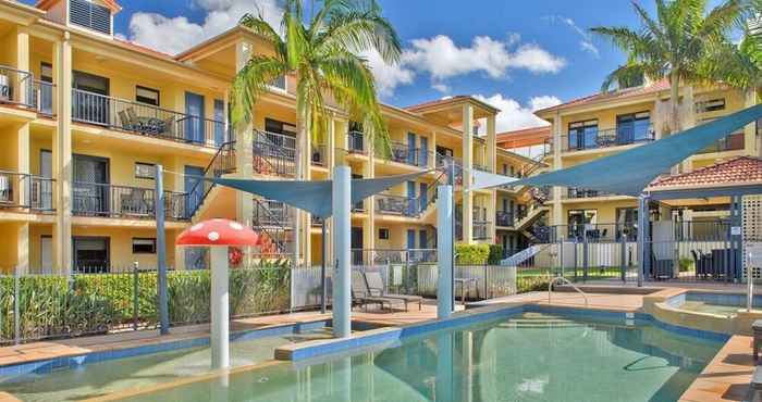 อื่นๆ South Pacific Apartments Port Macquarie