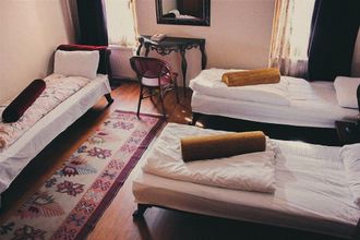 Lain-lain 4 Chambers Of The Boheme - Hostel