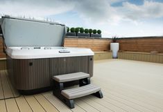 其他 6 The Crossways