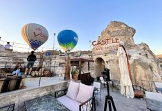 อื่นๆ 4 Castle Cave Hotel