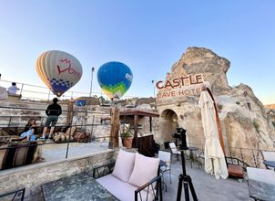 อื่นๆ 4 Castle Cave Hotel