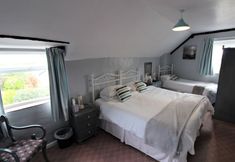 Lainnya 4 The Lorna Doone Hotel