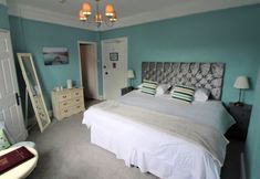 Lainnya 5 The Lorna Doone Hotel