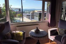 อื่นๆ Berk Guesthouse - 'Grandma's House'