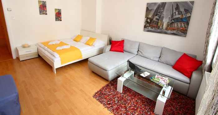 Lainnya CheckVienna – Apartment Reumannplatz