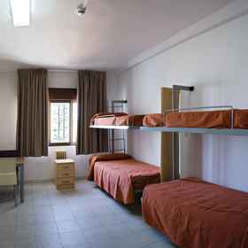 Primary image 1 Albergue Inturjoven Víznar - Hostel, ポロポス ホテル