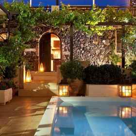 Primary image1Lava Suites and Lounge,Santorini飯店