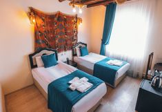 Lainnya 4 TURBEL CAVE HOUSE