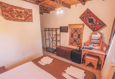 Lainnya 6 TURBEL CAVE HOUSE