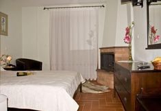 อื่นๆ 7 Artemis Kallisti