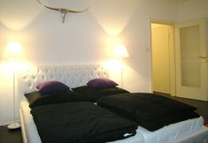 Others 2 A-partment -Mediapark