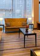 Quầy tiếp tân Hampton by Hilton London Croydon