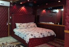 其他 7 Kokomos Hotel & Restaurant