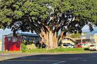 Others Landmark Manor Motel