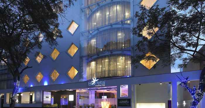 Others BluPetal - A Business Hotel