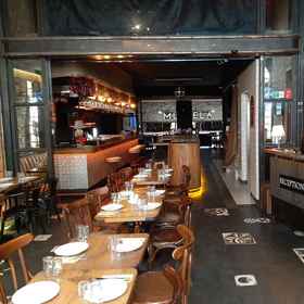 Interior entrance 1 เวสต์เพราะโรงแรม, โรงแรม & ที่พัก Yapı Kredi Cultural Center