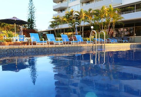 Lainnya Equinox Resort