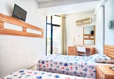 Others 6 Status Hotel