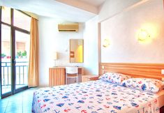 Others 7 Status Hotel