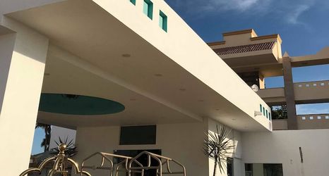 기타 2 Playa Bonita