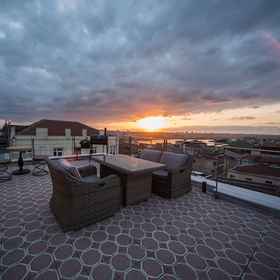 Primary image 1 加拉塔大楼贵宾公寓套房, Princes' Island - Tours & Tickets 酒店