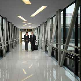 Interior entrance 1 Courtyard Mexico City Airport, Hotel Balbuena