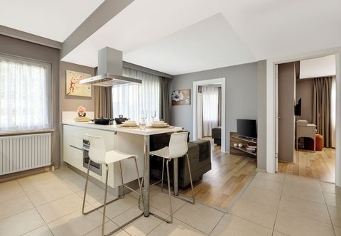 Khác Nardi Nişantaşı