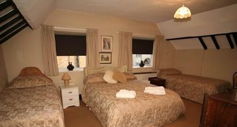 Others 2 The Manor Arms