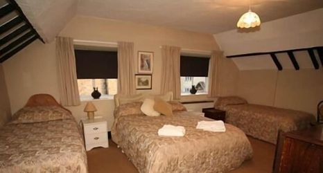 Others 2 The Manor Arms