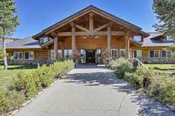 Headwaters Lodge & Cabins at Flagg Ranch, SGD 683.80