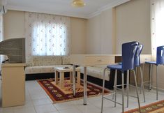 อื่นๆ 7 Kara Family Apart