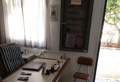 기타 3 Holidays in Paros