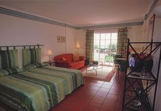 기타 5 Quinta Mãe dos Homens