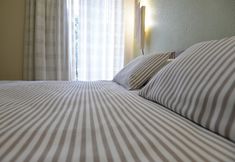 Others 3 Hostal Concejo