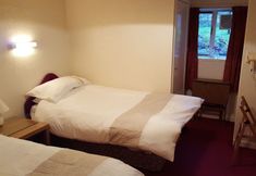 Others 4 Sakura Edinburgh Guest House