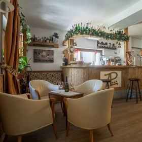 Lobby sitting area 1 Albergo Punta Zerbion, Khách sạn Lago di Lod Ski Lift