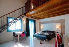 Others 7 Theros Hotel