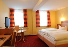 Lainnya 3 Hotel & Restaurant Post