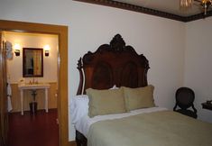 Lain-lain 3 Cosmopolitan Hotel & Restaurant