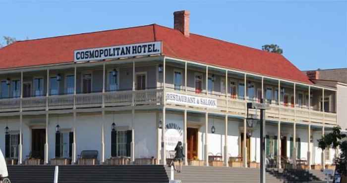 Others Cosmopolitan Hotel & Restaurant