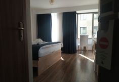 Others 3 Golden Street Hotel