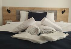 Others 4 Golden Street Hotel