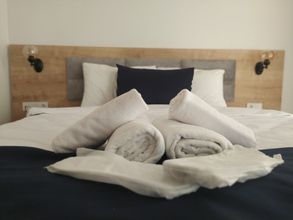 Others 4 Golden Street Hotel