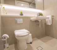 Lainnya 4 Luxury Skyrise 2bed2bath APT in Olympic Park