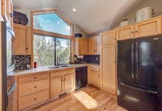 Others 7 Vine Maple Lane 30