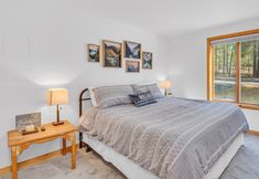 Others 4 Circle 4 Cabin 2